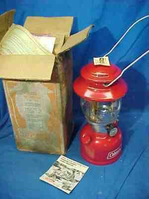 Lantern Coleman 200A195 red