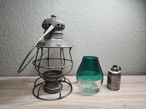 Adams Westlake Railroad Silver Lantern R L Moore Macbeth 201 Green Clear Glass