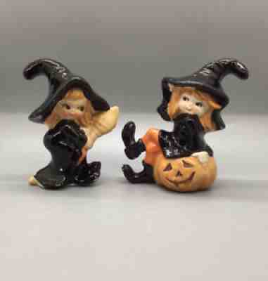 Vintage Rare Lefton Japan Witches Halloween Salt and Pepper Shakers READ