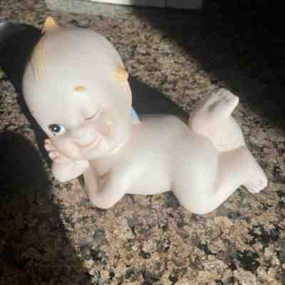 Vintage Lefton Porcelain Kewpie Cupie Doll Figurine Blue Wings Lying Down KW 913