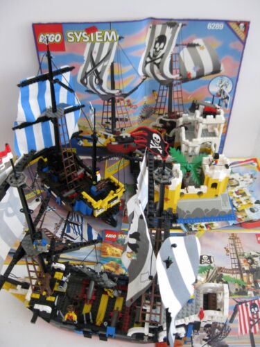 VINTAGE LEGO SETS INCL PIRATES, ISLANDERS, CASTLES, TECHNICS, SPACE POLICE SETS