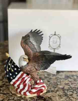 Lenox Freedomâ??s Guardian Eagle w/Flag Porcelain Figurine Sculpture in Box, 1995