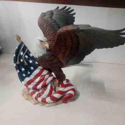 Very Rare Freedom's Guardian Eagle Figure Sculpture by Lenox ~ 1995