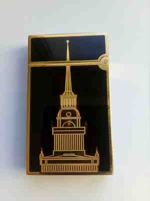 S.T. Dupont Paris France Lighter Gold Lacquer Chine Black