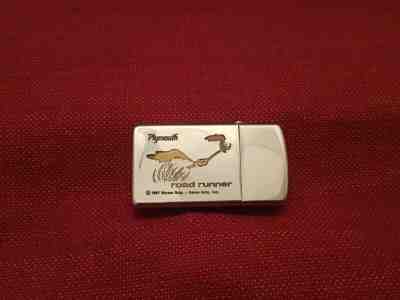 Vintage Zippo Slim Plymouth road runner 1968 Warner Bros. 1967