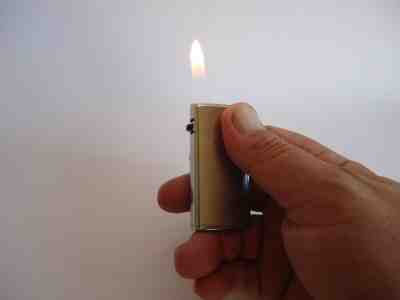 VINTAGE BATTERY GAS LIGHTER  RONSON VERAFLAME ELECTRONIC 1970 s  ENGLAND WORK