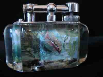 VINTAGE DUNHILL AQUARIUM TABLE LIGHTER ... VERY NICE CONDITION.