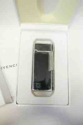 Givenchy lighter Model G03