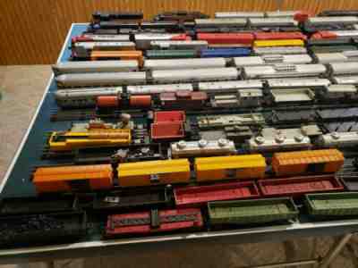 Large Vintage Lionel Train Set for Sale