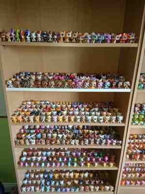 Littlest Pet Shop Mega Collection around 1800 figures 
