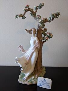 Lladro 86/1500 Limited Edition "Sighs of Love" Signed and Authenticated