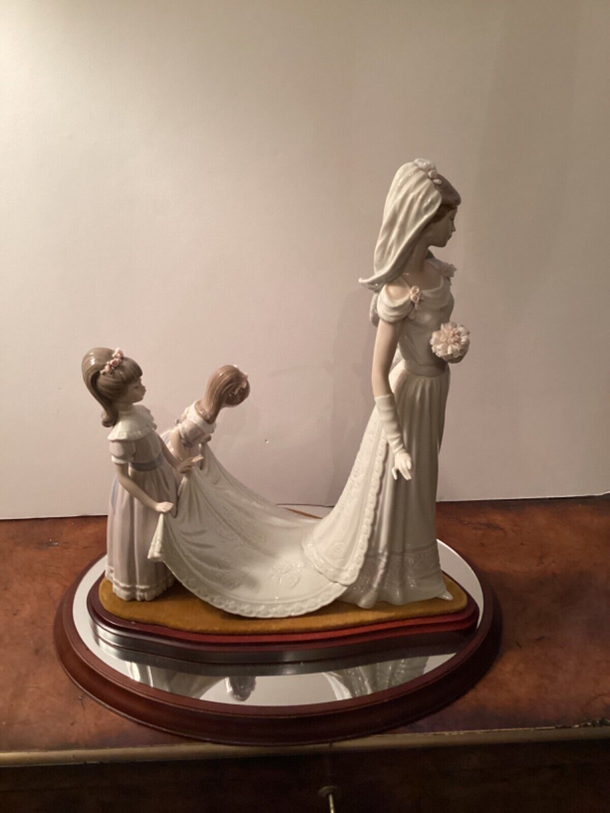 Rare And Collectible Lladro : Brillo Value Guide - Price List
