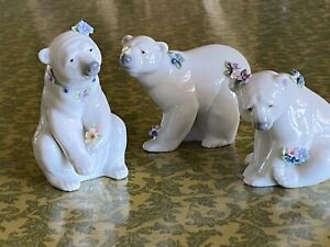 Lladro "ATTENTIVE BEAR, SITTING BEAR, AND SEATED BEAR, WITH FLOWERS" Porcelain