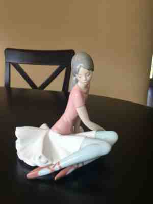 Rare And Collectible Lladro : Retired Lladro Figurine 1357 Value