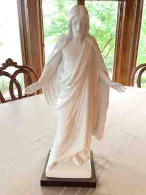 Lladro Christus Porcelain Figurine