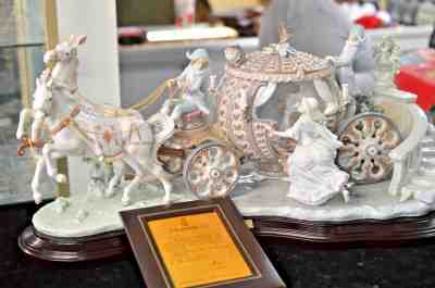 LLADRO CINDERELLA AT THE STROKE OF MIDNIGHT #1493 RETIRED  LTD SIGNED FIGURINE 