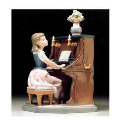 Lladro Figurine, 5462 Practice Makes Perfect, Girl with piano  no box