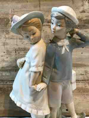 Rare And Collectible Lladro : 1127 Value Guide - Price List