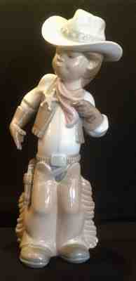 LLADRO #4969 “COWBOY SHERIFF” MINT!!!