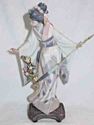 Rare And Collectible Lladro : Japanese Umbrella Value Guide