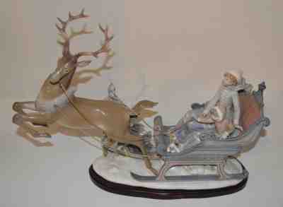 Lladro #1429 Winter Wonderland Christmas Sleigh Spain 1983 Porcelain Figure Base