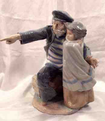 REDUCED Lladro Nao Sea Captain Figurine WAITING FOR THE FISHERMEN #0699 1978-99 