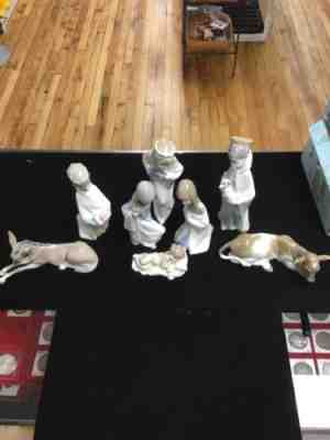 Llardo Children's Nativity Scene 8 piece set