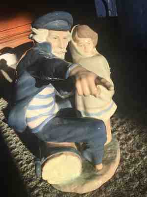 Rare Large Lladro Nao Sculpture Waiting for the Fisherman Excellent Condition