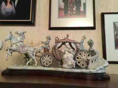 Lladro #1493 Cinderella At The Stroke Of 12 Midnight - Limited Edition #1106