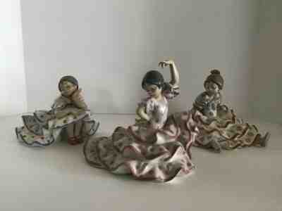 Set of Three Lladro Spanish Flamenco Dancing Girls #5389, #5390, #5391