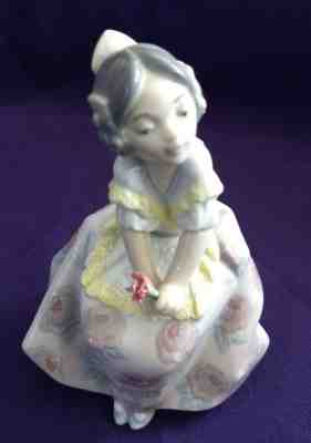Lladro LOLITA Spanish Flamenco Dancer #5372 Retired 1993-Very Hard to Find!