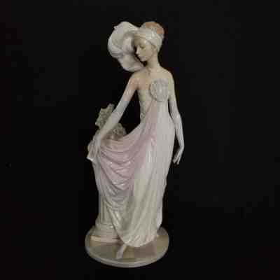 Rare And Collectible Lladro : 5283 Value Guide - Price List