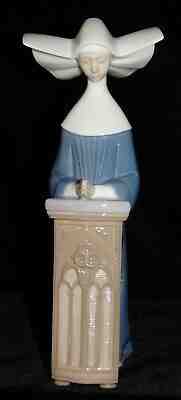 LLADRO SPAIN BLUE GLOSS GLAZE NUN  MEDITATION #5502 JOSE PUCHE