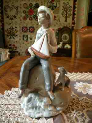 Lladro 5166 “Sea Fever” outlet Boy With Sailboat & Dog