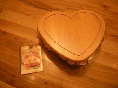 Nice Longaberger Love Letters Basket W/ Plastic Liner & Fabric Liner