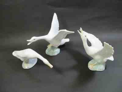 Lot of 3 Lladro Swan / Geese Figurines #1263, 1265, Excellent Condition no box