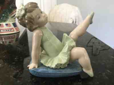 Rare and Collectible Lladro : ballet green lladro Rare and Collectible Lladro : ballet green lladro