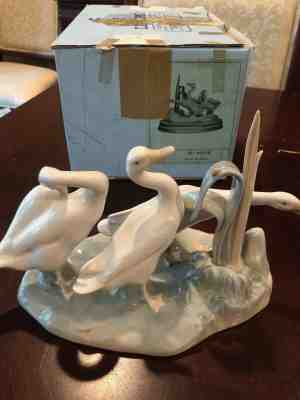Lladro Geese Duck Group 4549 with snail on reeds