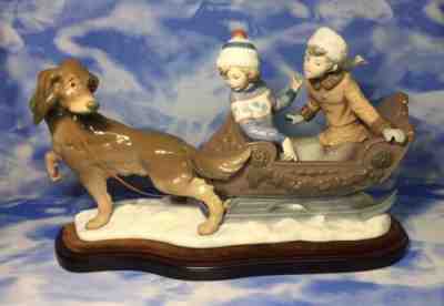 Large Retired Lladro "Sleigh Ride" Glazed Children & Dog Figurine #5037 BASE EUC