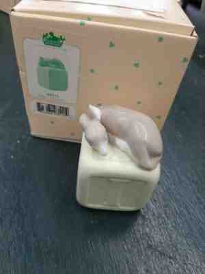 Lladro Golden Memories Figurine Deer On Block 