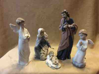 NAO by Llardo 5 PC Nativity Set, Joseph, Mary, Baby Jesus, 2 Angels W/Boxes