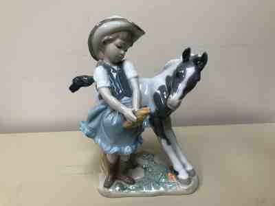 Lladro Cowgirl Figurine #8636