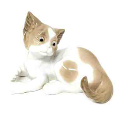 Lladro Retired Surprised Cat #5114 Porcelain