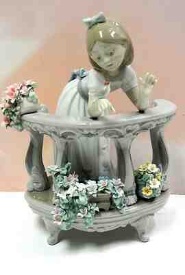 MORNING SONG - GIRL WITH BIRD AND FLOWERS FIGURINE BY LLADRO #6658
