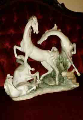 1977 Daisa Lladro Three Horses Porcelain Statue