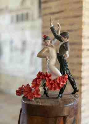 NEW!  Lladro Flamenco dancers Couple Figurine 01009333 #9333. NIB. GORGEOUS!!!