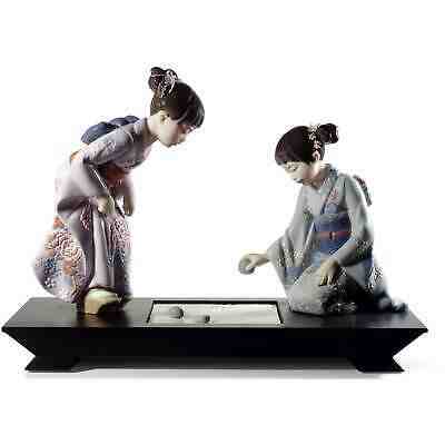 Lladro Japanese Garden Figurine 01008640