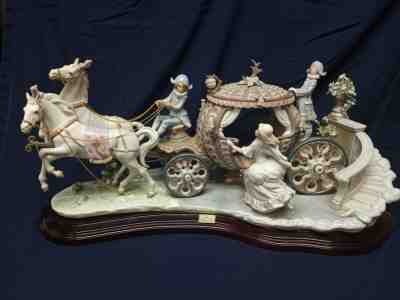 Llardo Porcelain Collectible 1493 At The Stroke of Midnight CINDERELLA Coach