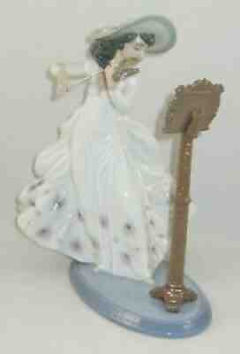 Rare And Collectible Lladro : Girl Playing Violin Value Guide
