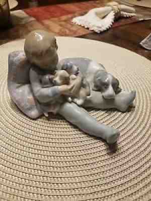 Lladro antique retired porcelain top figurine “Sweet dreams” #1535